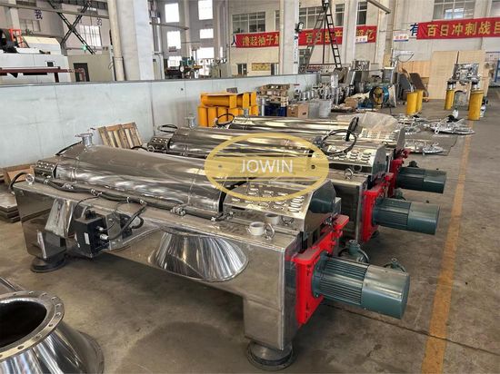 Decanter centrifuge used for chemical solid-liquid separation